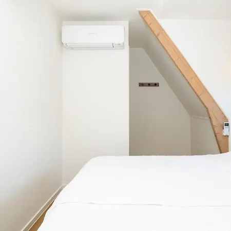 T Hooghe Huys Appartement Scharwoude